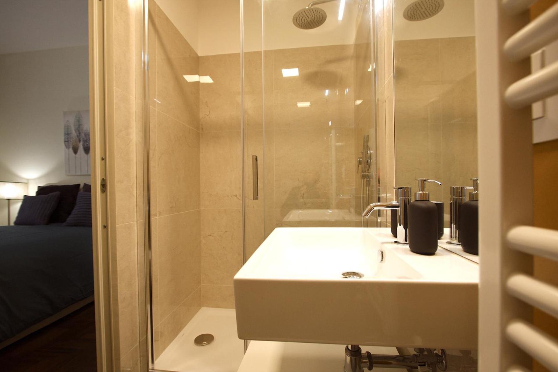 Apartment Contessa 3br House Rom